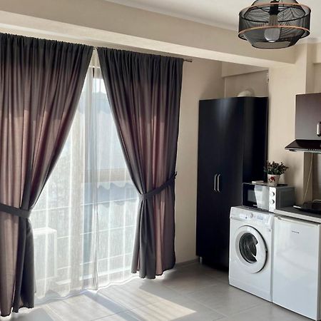 Apartament Luca Apartment Drobeta Turnu Severin Exterior photo